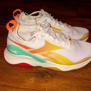 Luke new worn once, reebok size 8.5